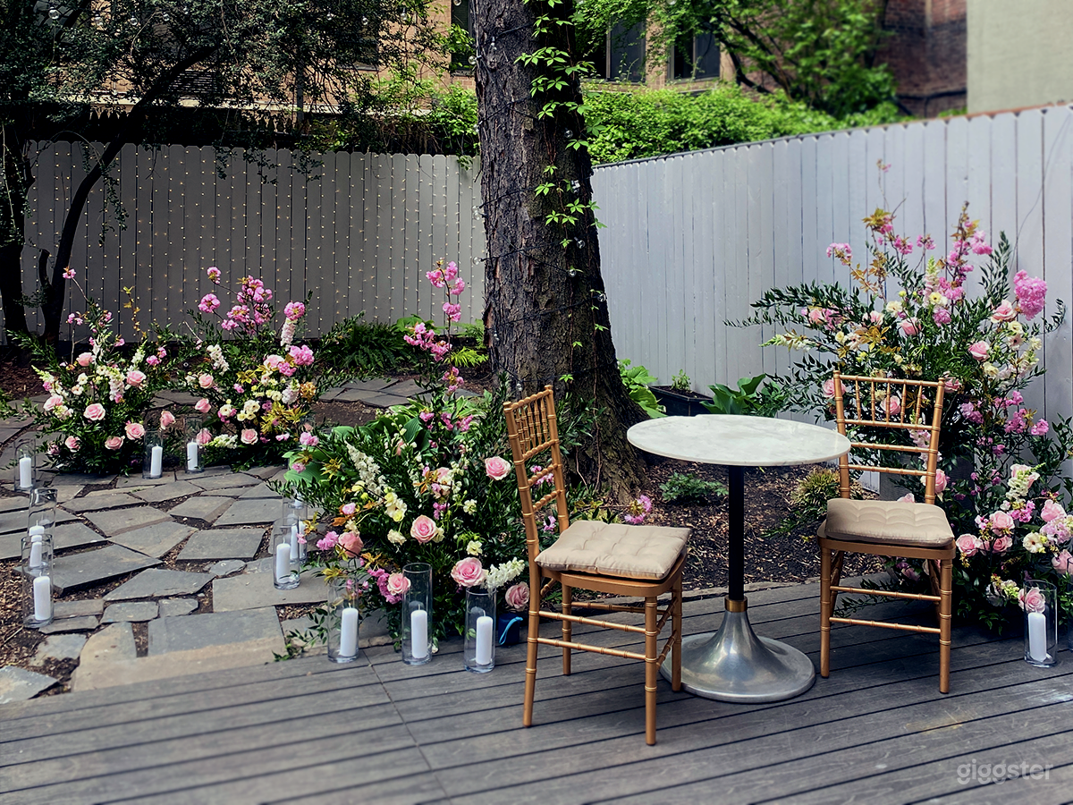 Private Garden at heart of Manhattan Photo 1