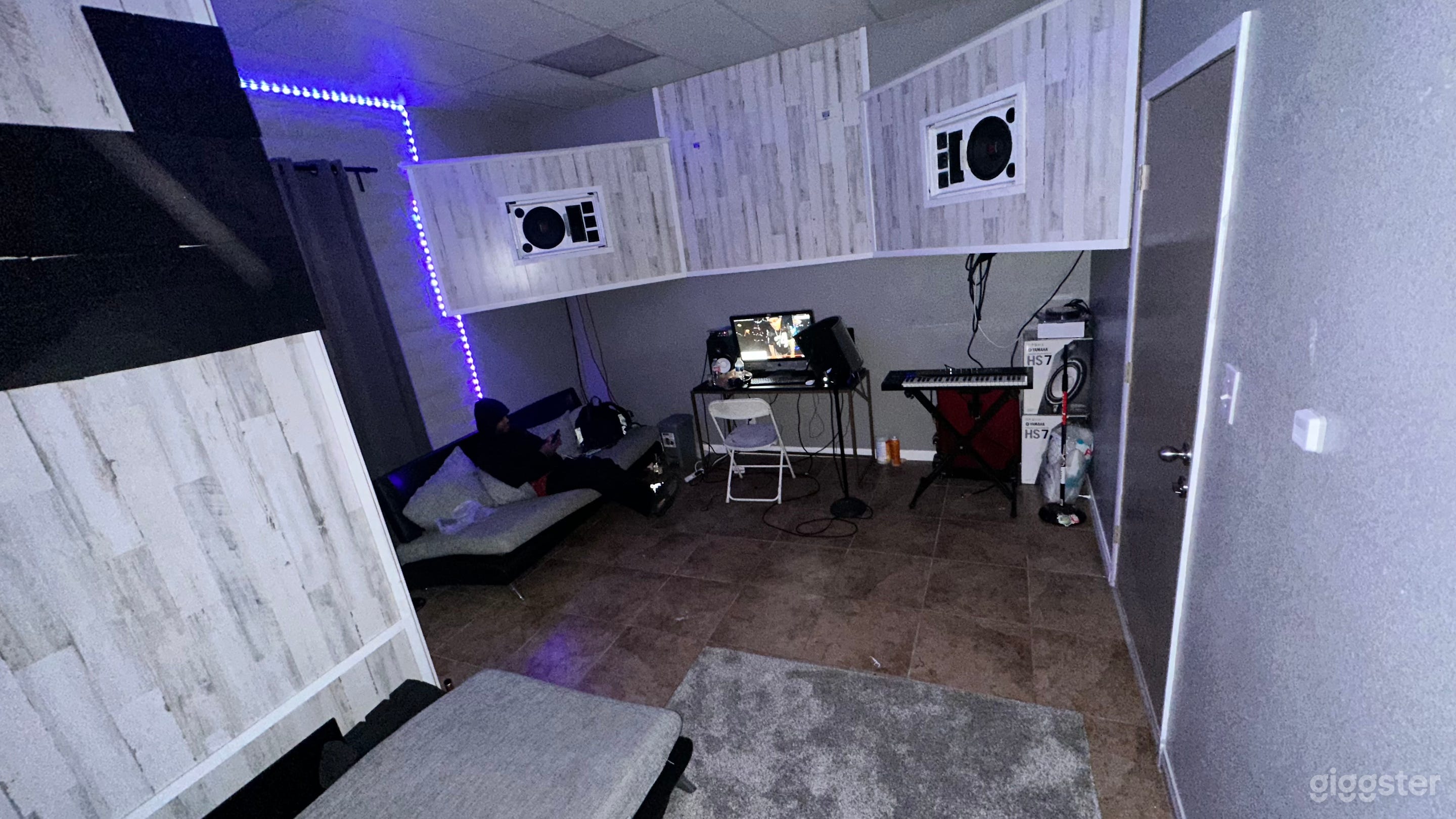 Music Inspired Creative Space Photo 4