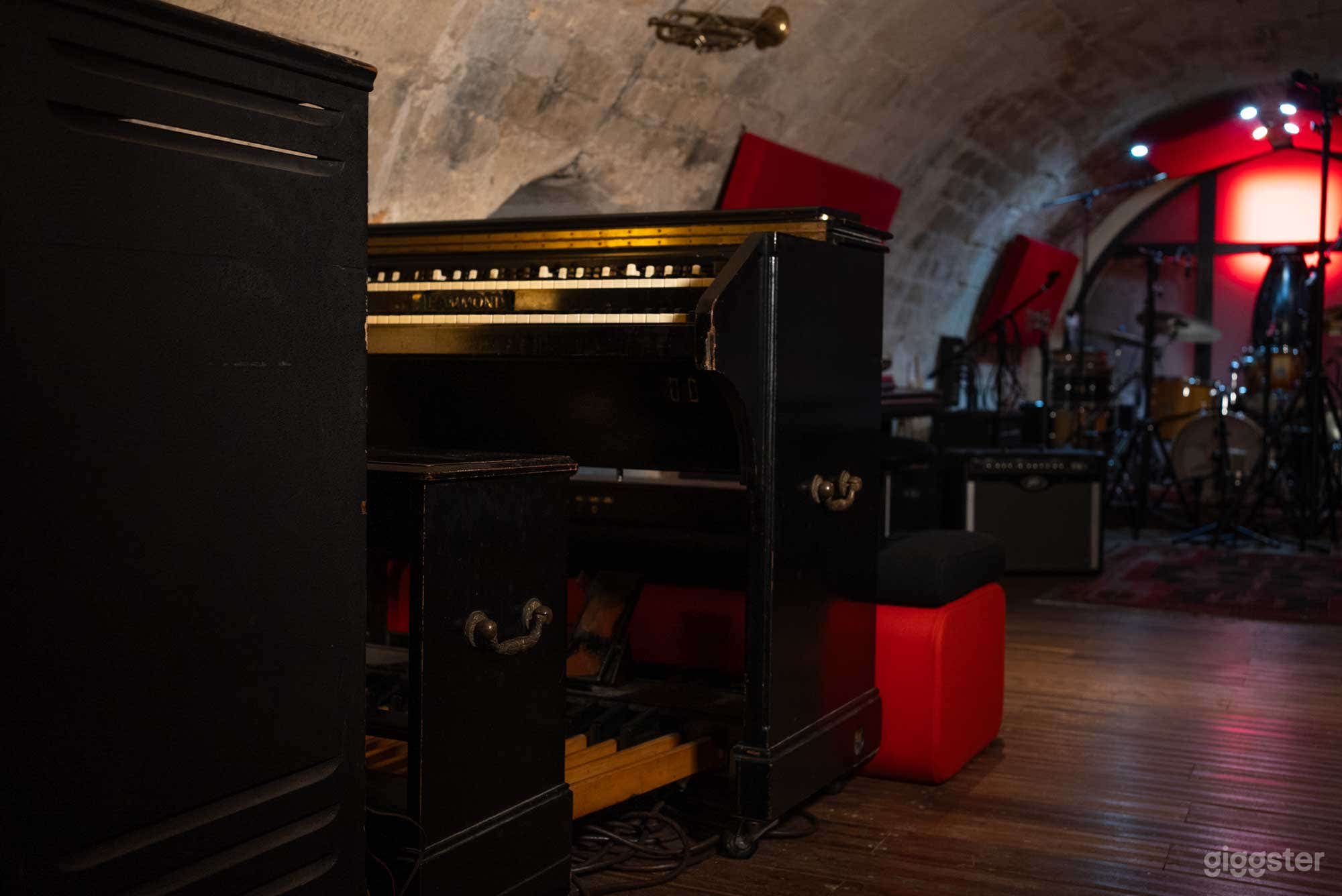 Photo de Studio d’enregistrement et tournage atypique 2