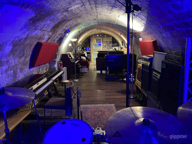  Studio d’enregistrement et tournage atypique 