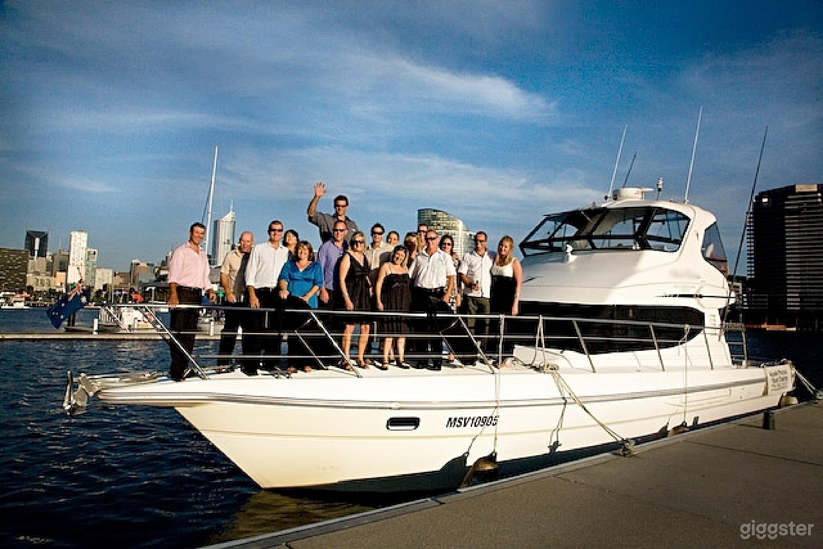 45ft Luxury Cruiser Designed Boat Hire Photo 4