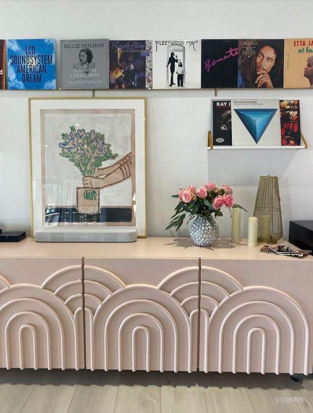  Beautiful High Ceiling Yoga Studio  