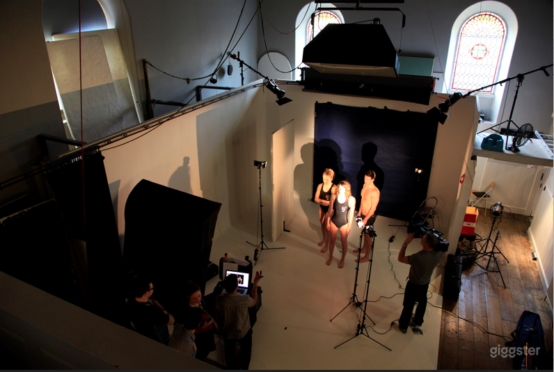 Beautiful and Awesome Photographic Studio Photo 1