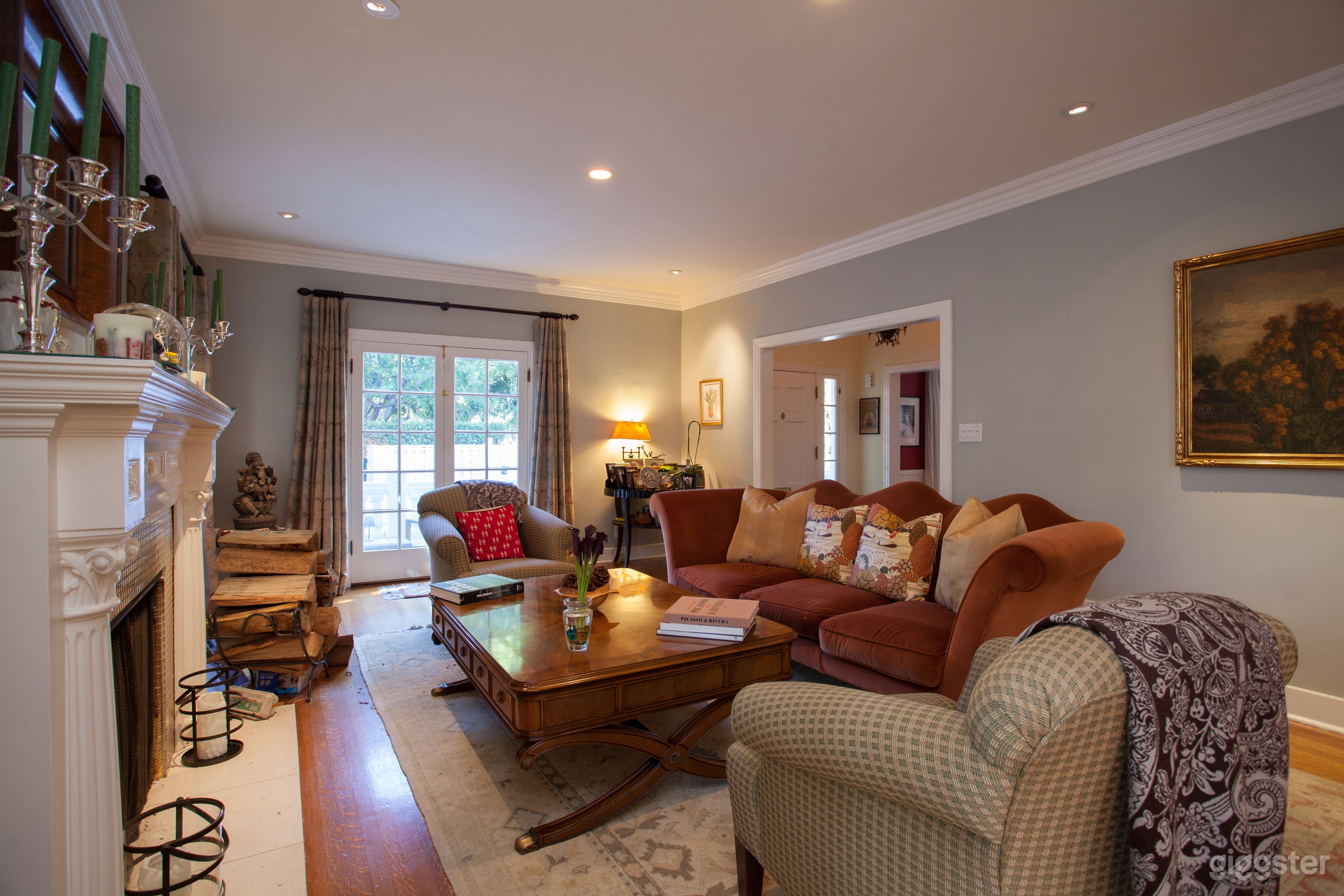 Classy Colonial Two Story Photo 3