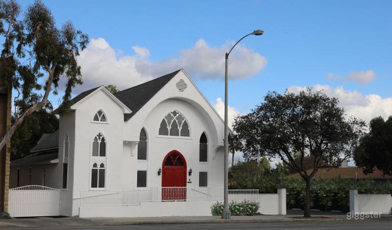 The Little White Church 