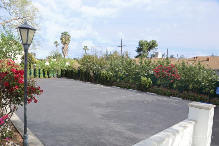  The Little White Church 