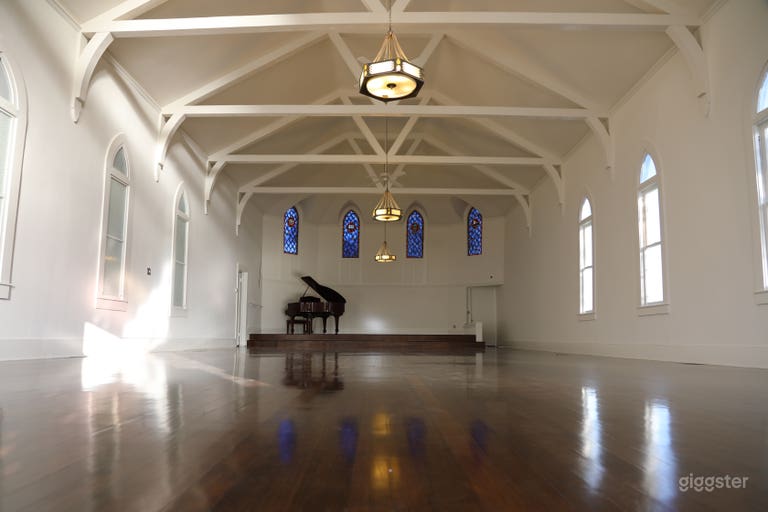  The Little White Church 