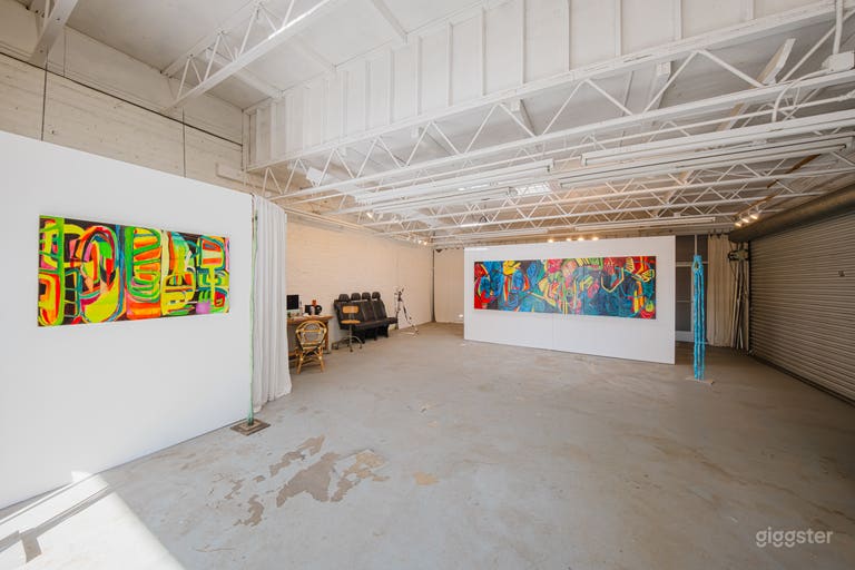  VIVID ARTSCAPE WAREHOUSE 