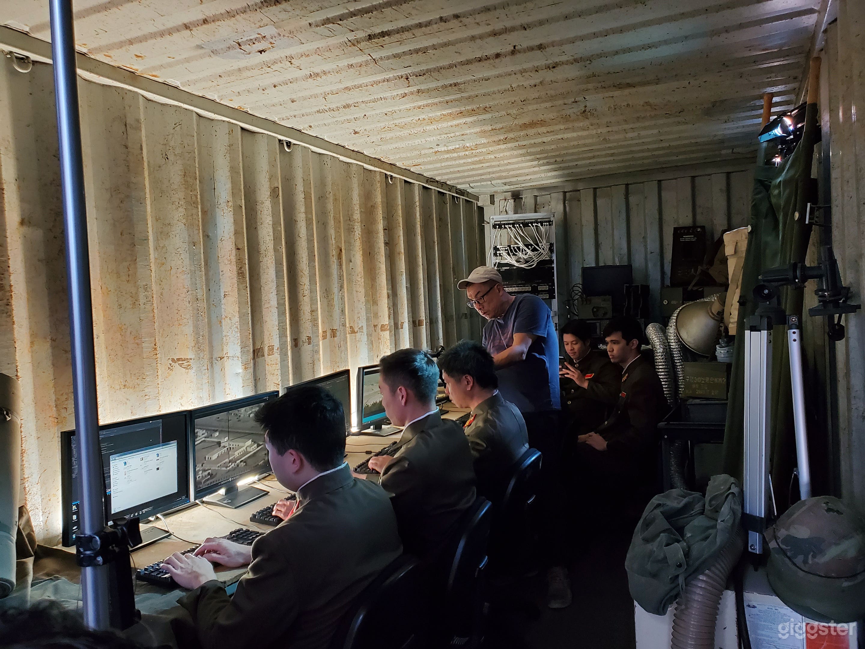 Military Bunker/ Post-Apocalyptic Set Photo 4