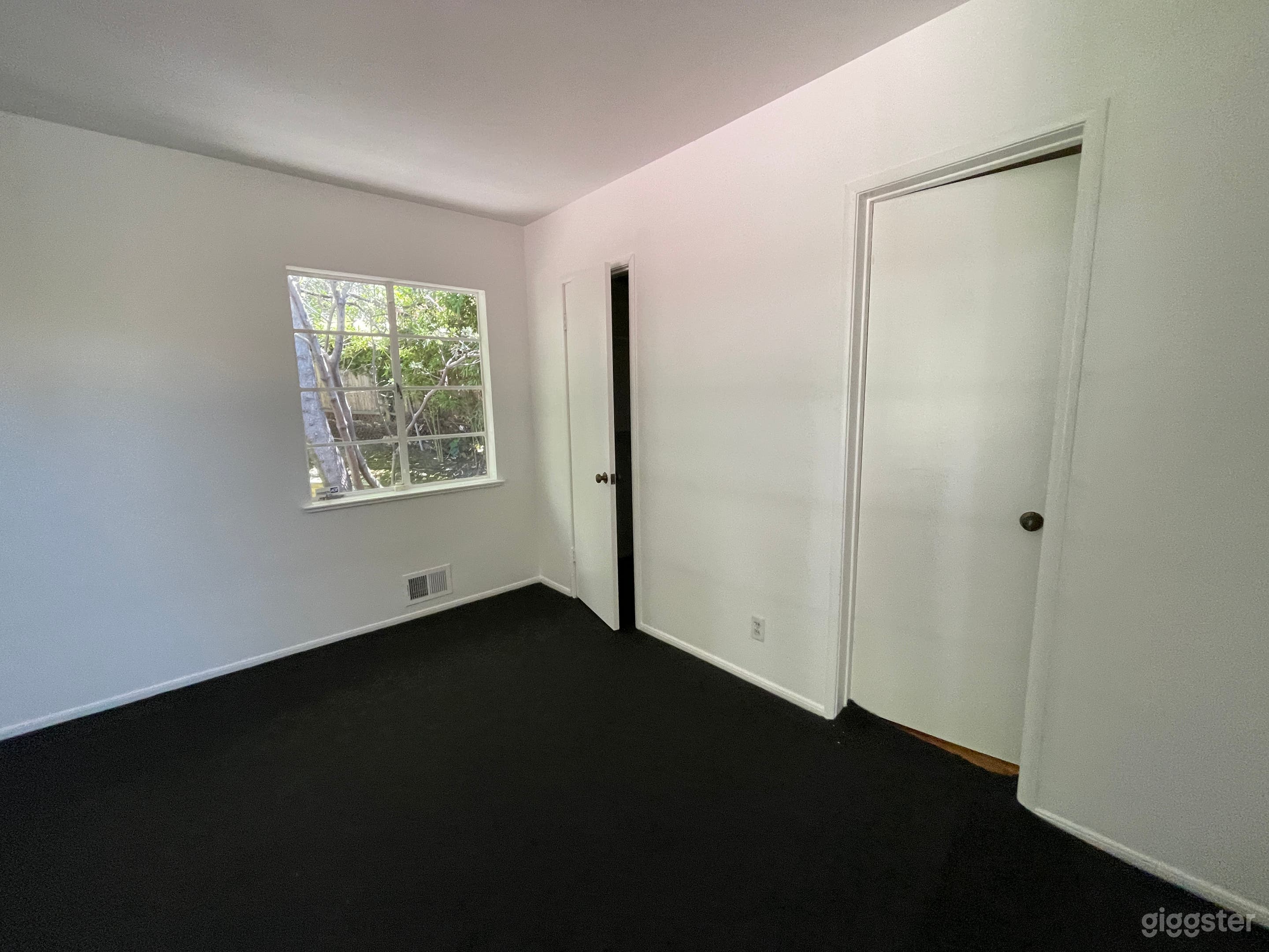 Partially Furnished Vintage Home with Fireplace Photo 3