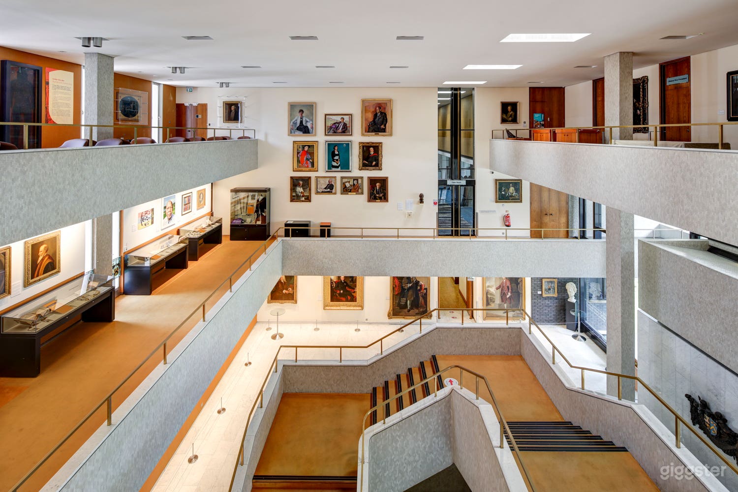 RCP Floating staircase from the third floor