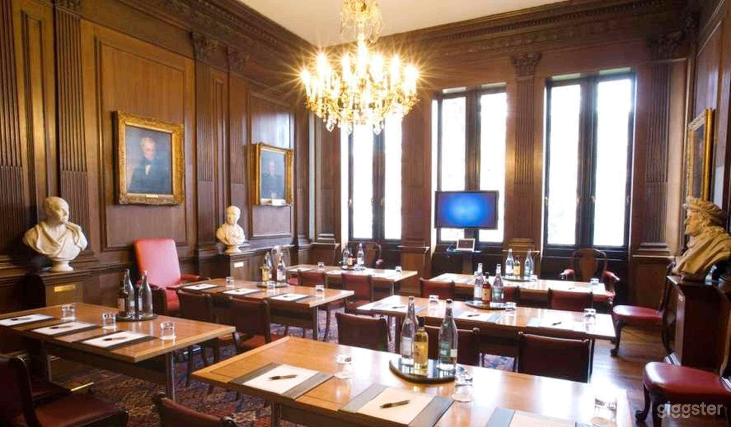 RCP Censors' Room with original wood panelling from 1674