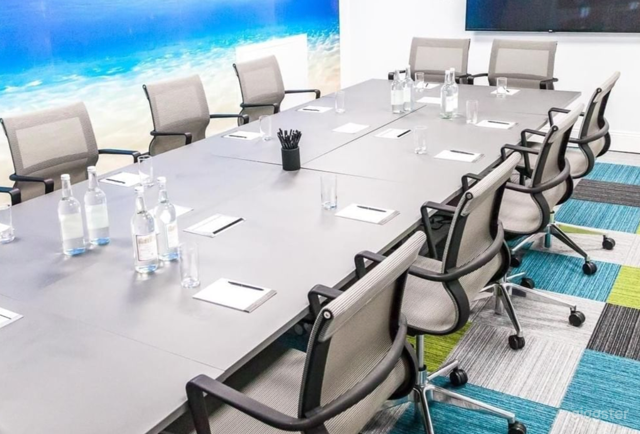 Meeting Room for Collaboration Photo 2