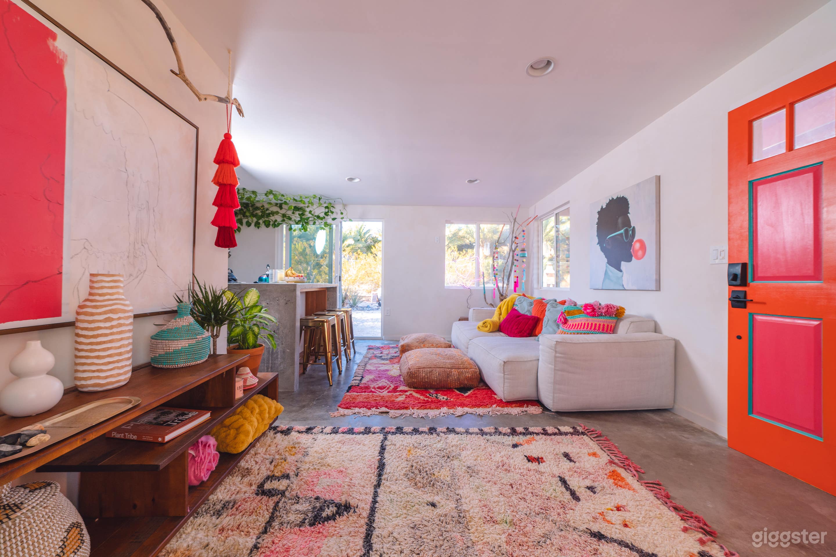 Hot Mint Adobe Pop Desert Studio Photo 4