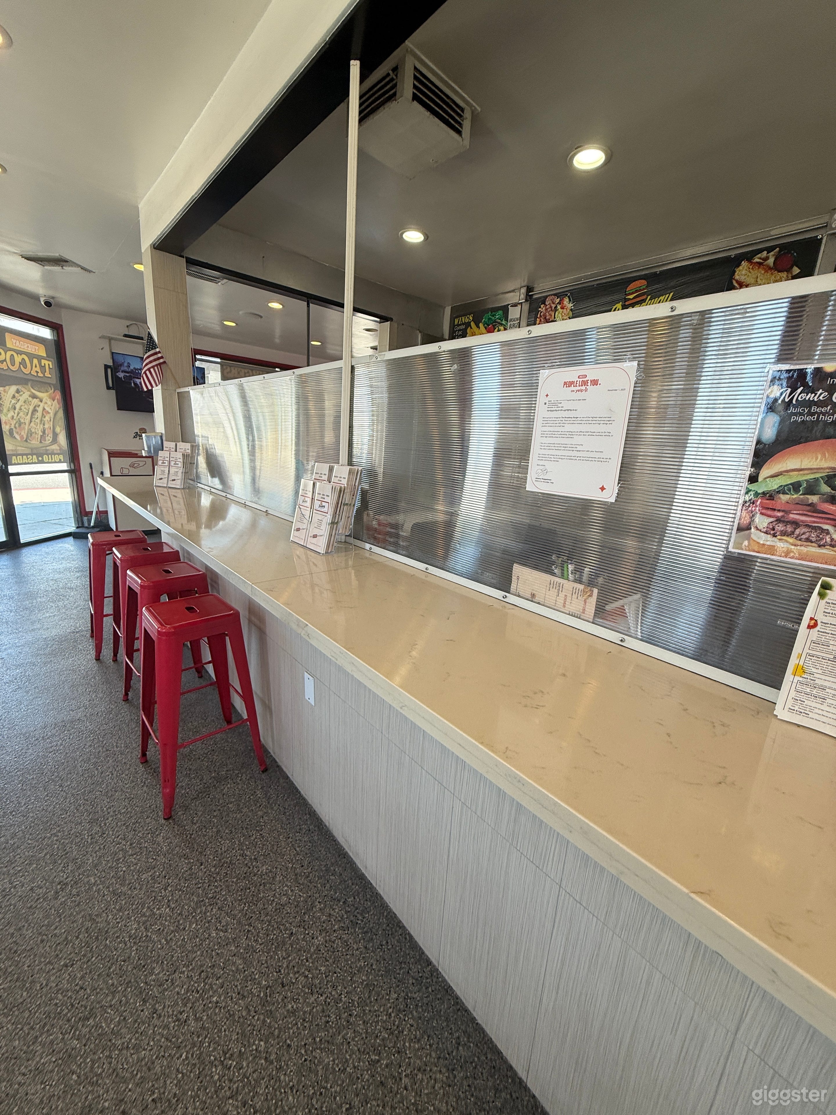 The Fry House & Burgers – Cinematic Retro Burger Diner Photo 3