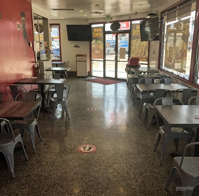  The Fry House & Burgers – Cinematic Retro Burger Diner 