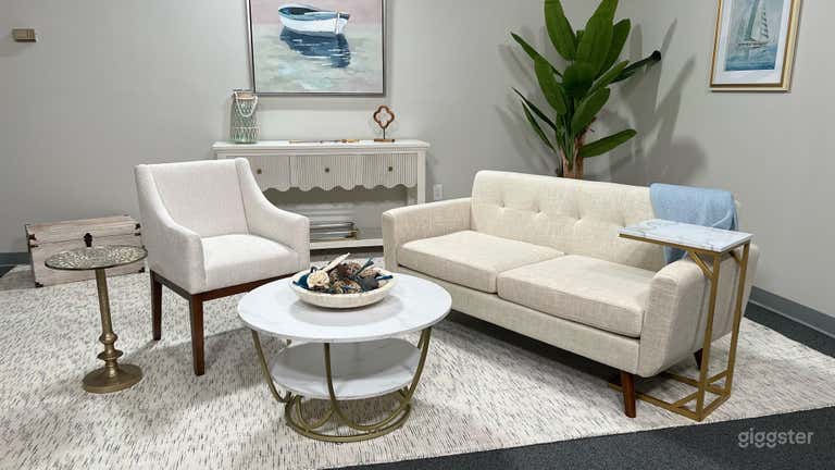  Vibrant Production Studio in Virginia Beach 