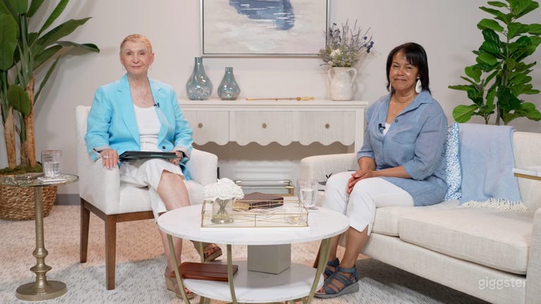  Vibrant Production Studio in Virginia Beach 