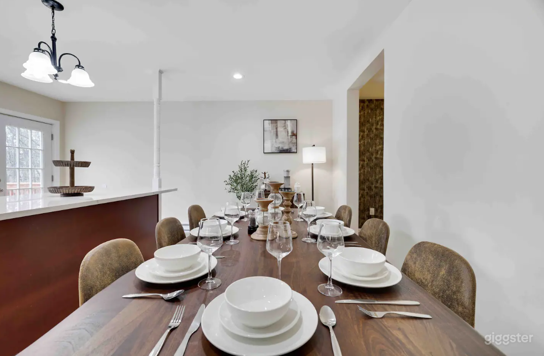 Poconos large Home near Lake Photo 3