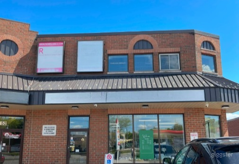  Fully-functional Pharmacy Store for Productions 