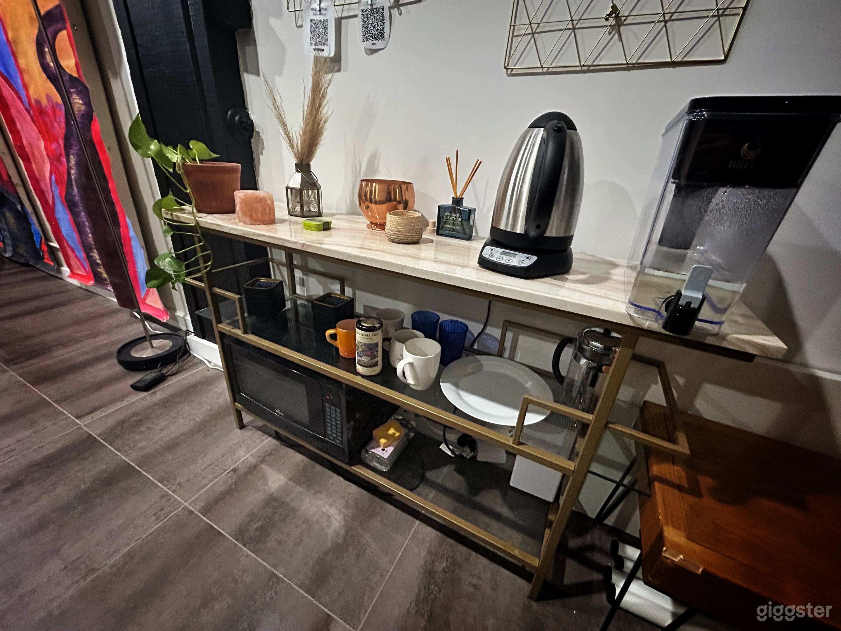 Microwave, tea, coffee, water