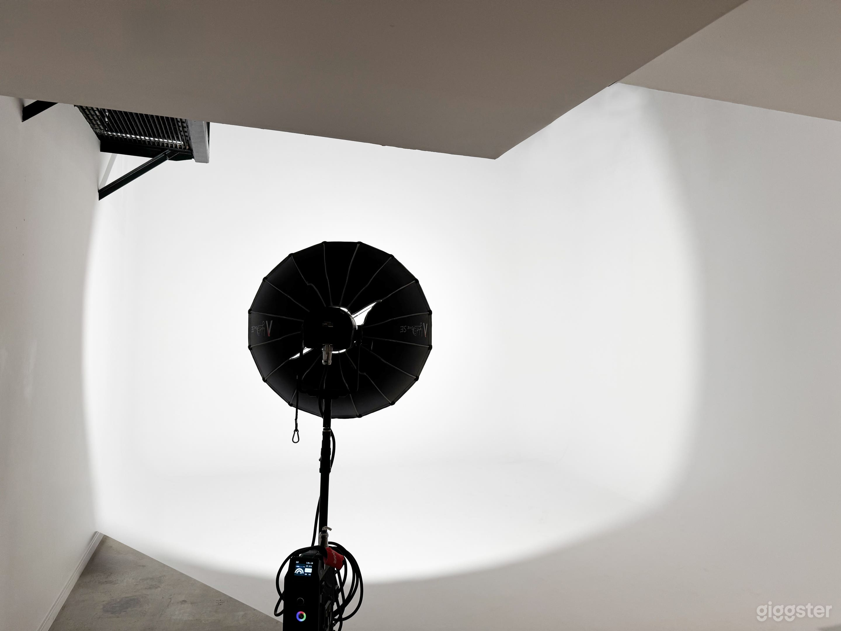 Residency Studio Photo 3