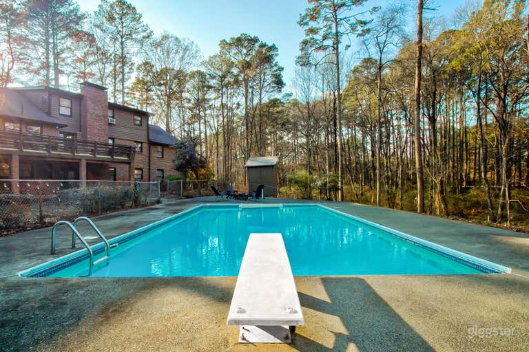  Marietta 4-Acre Wooded Escape 