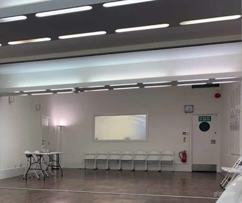 Rehearsal Room Good for 30 Pax Photo 1