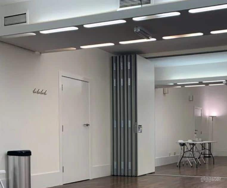 Rehearsal Room Good for 30 Pax Photo 4