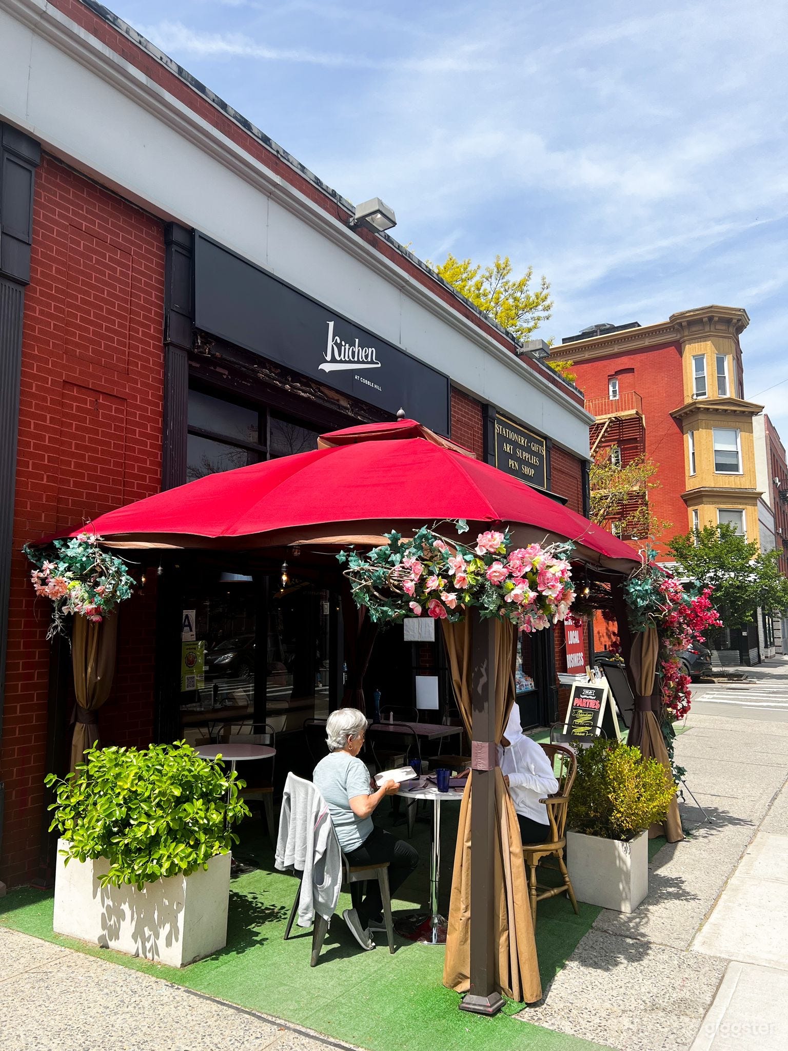 Rain or Shine Outdoor Terrace Photo 3