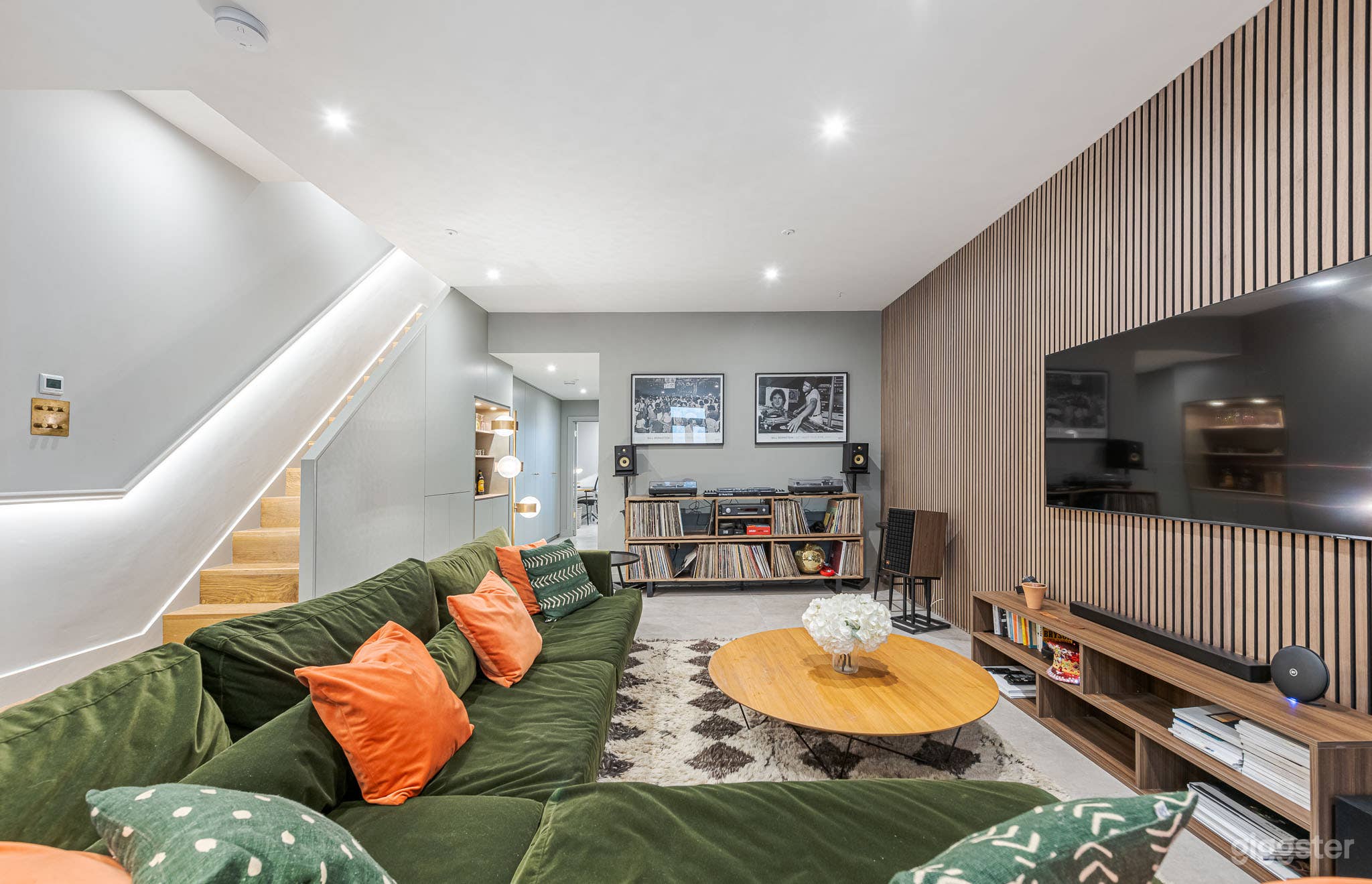 Wakehurst House Photo 3