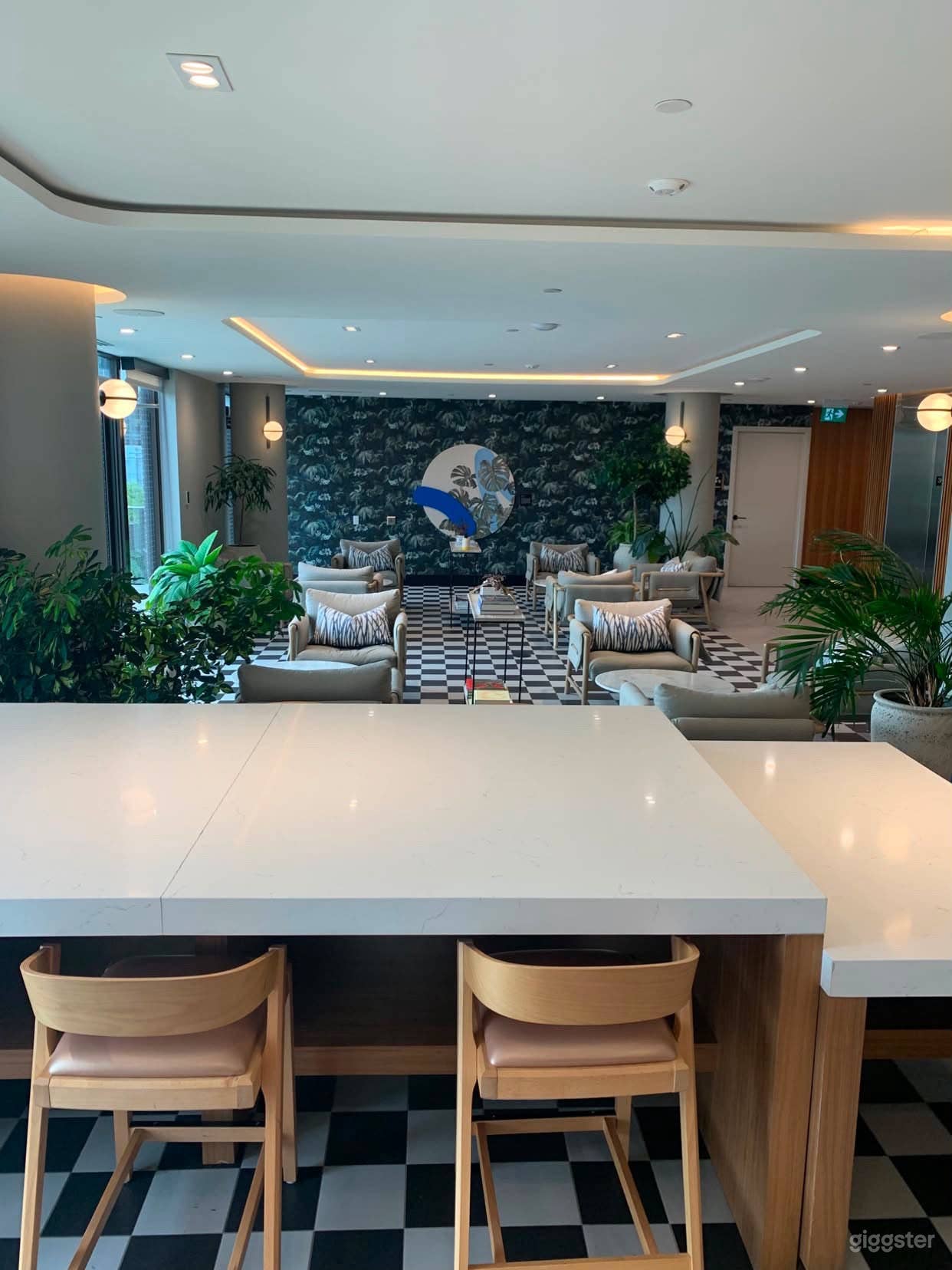The Garden Lounge Photo 3