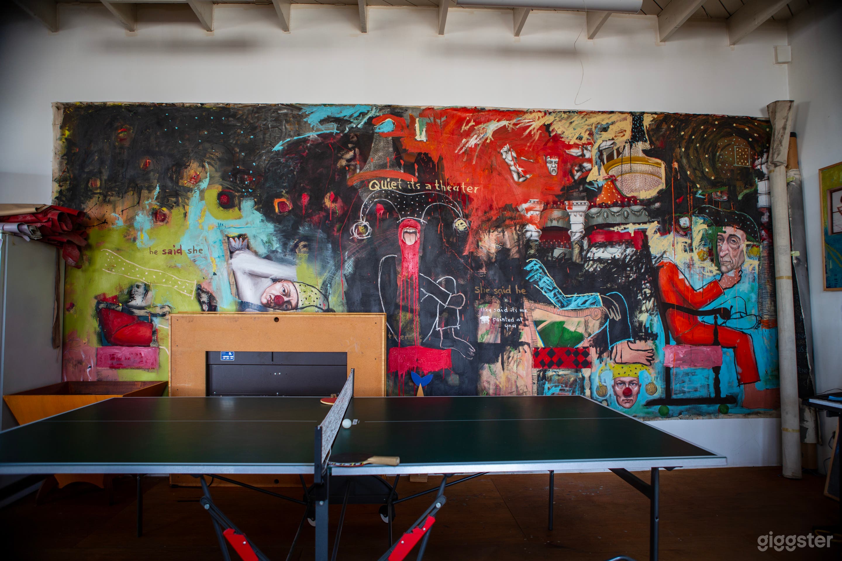 World Renowned Artist's Loft &amp; Vintage Workspace Photo 1