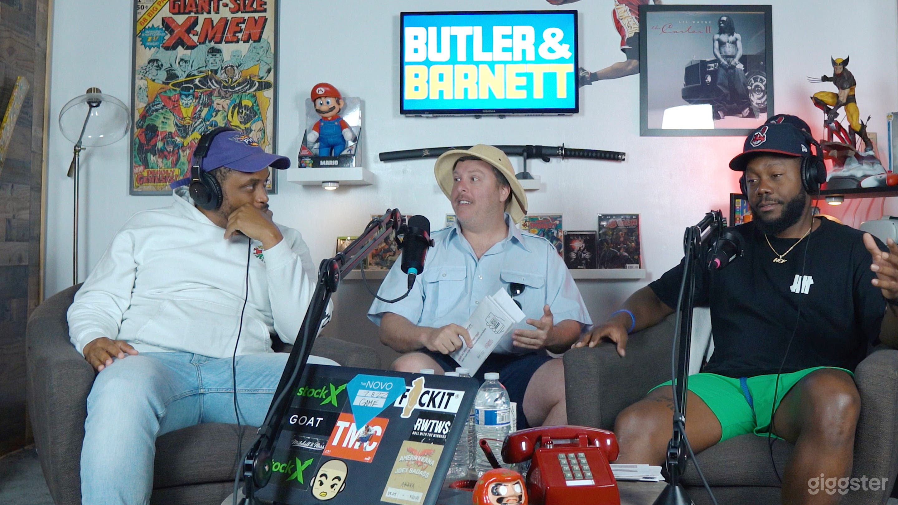 Modern Pop-Culture Podcast Studio Photo 2