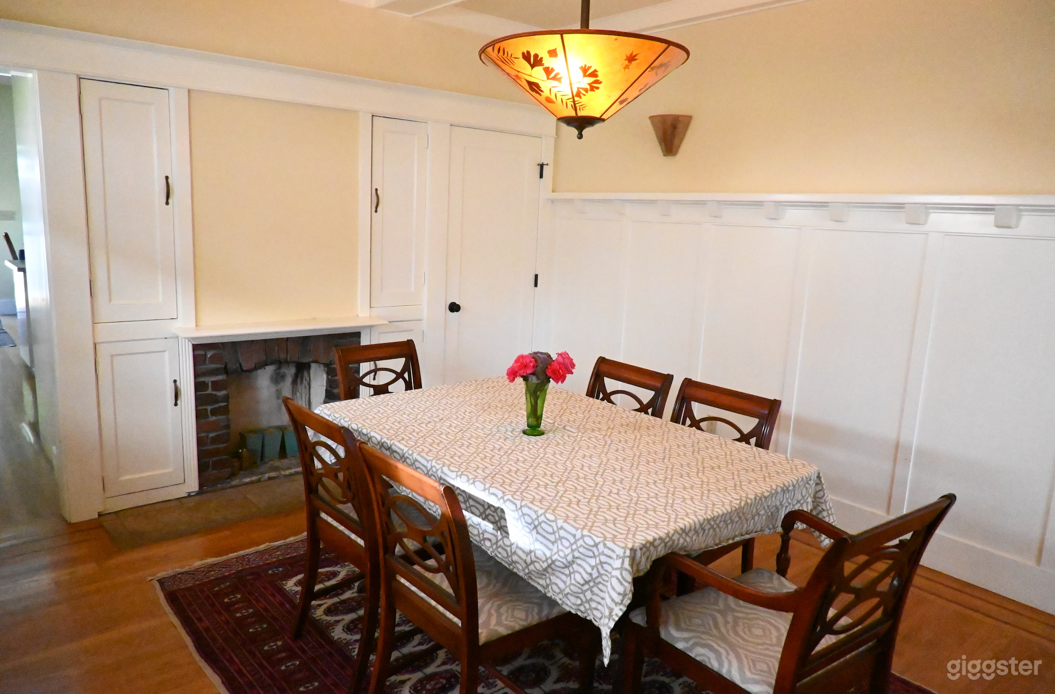 Cozy Cali Craftsman Photo 4