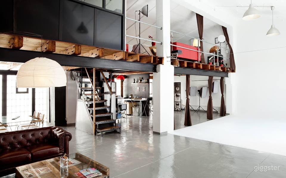 Loft con Ciclorama de obra y 6 m de Altura. Photo 1