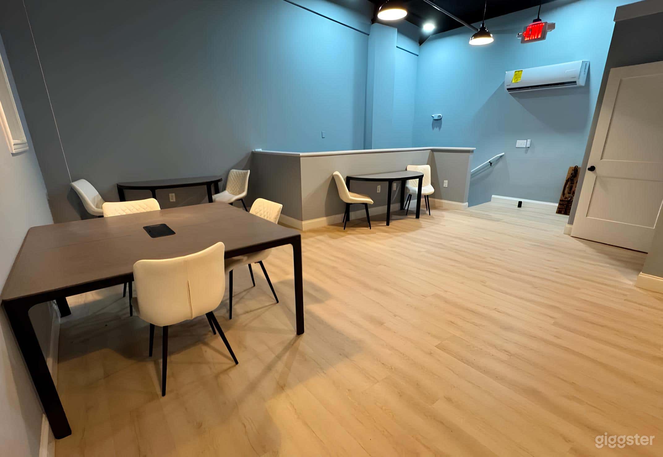 Loft Space for Micro-Events, Meetings, & Filming Photo 2