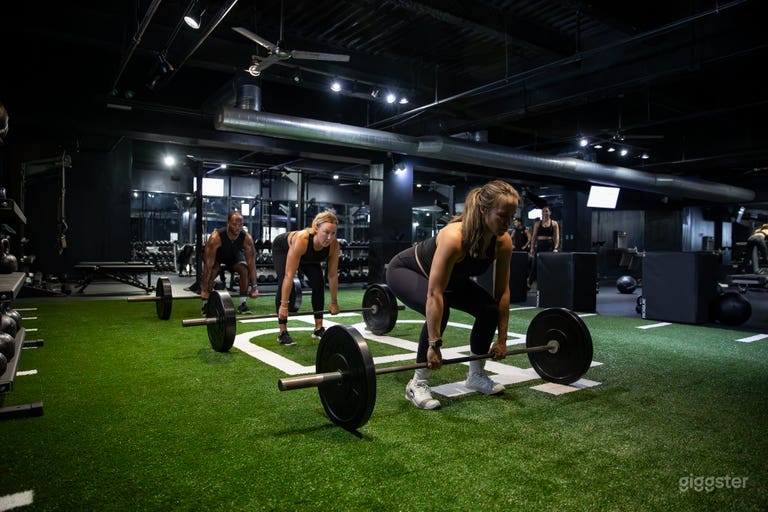  Trendy Fitness Studio 