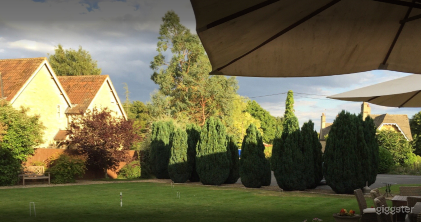 Bright Outdoor Garden for Outdoor Events  Photo 4