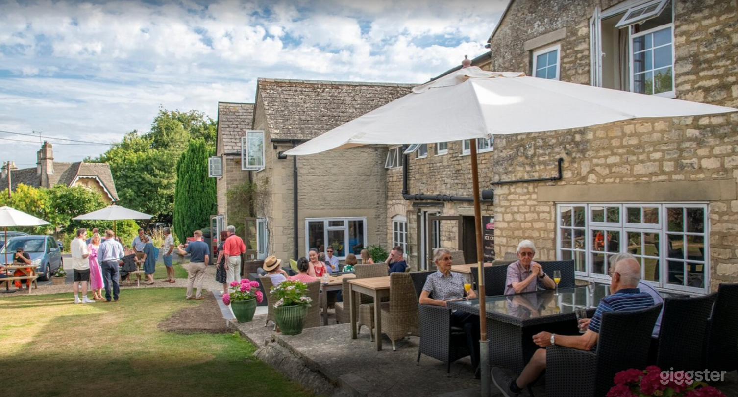 Bright Outdoor Garden for Outdoor Events  Photo 3