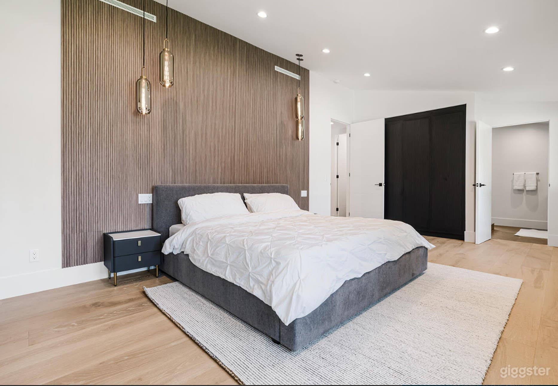 Sierra Sky Entertainer's Paradise Photo 3