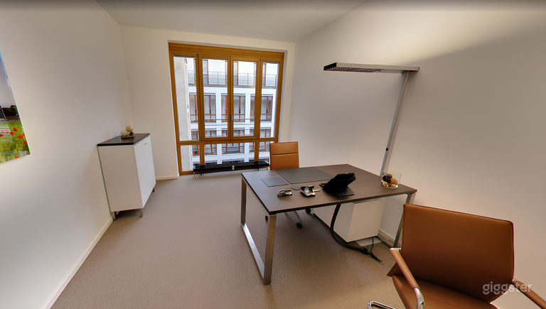  Tagesbüro  