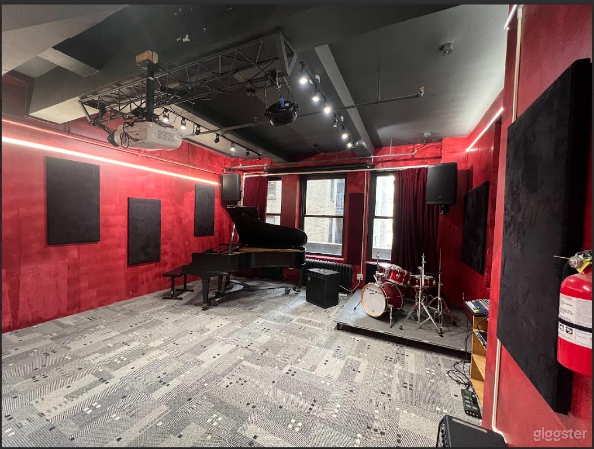 Grand Central Rehearsal Studio  Photo 4