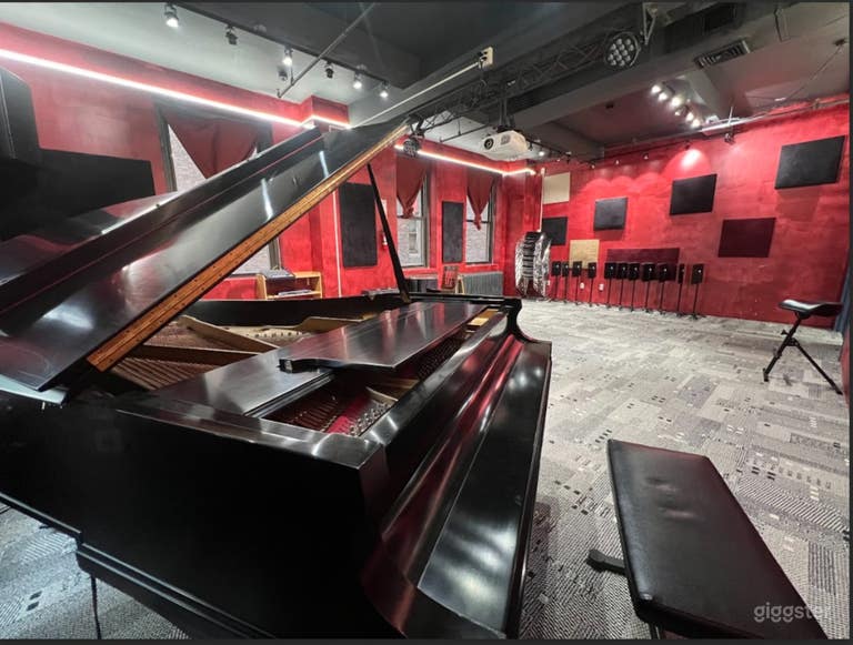  Grand Central Rehearsal Studio  