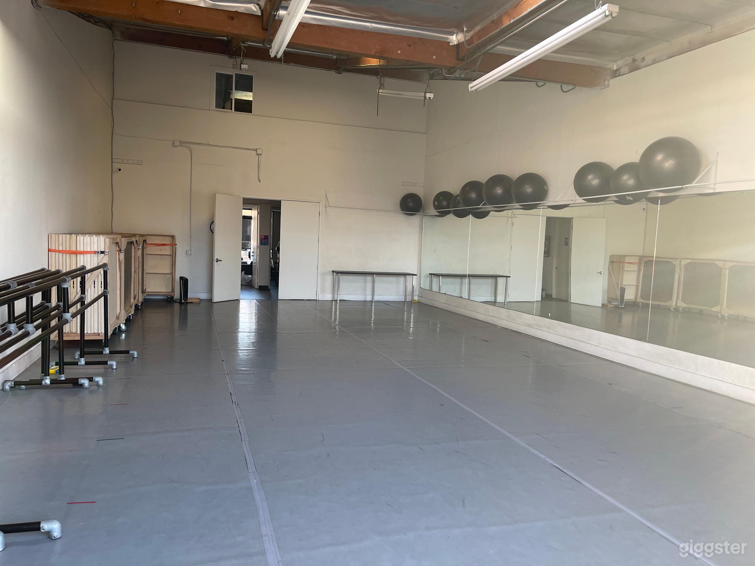 Dance Studio I in Lake Forest Photo 2
