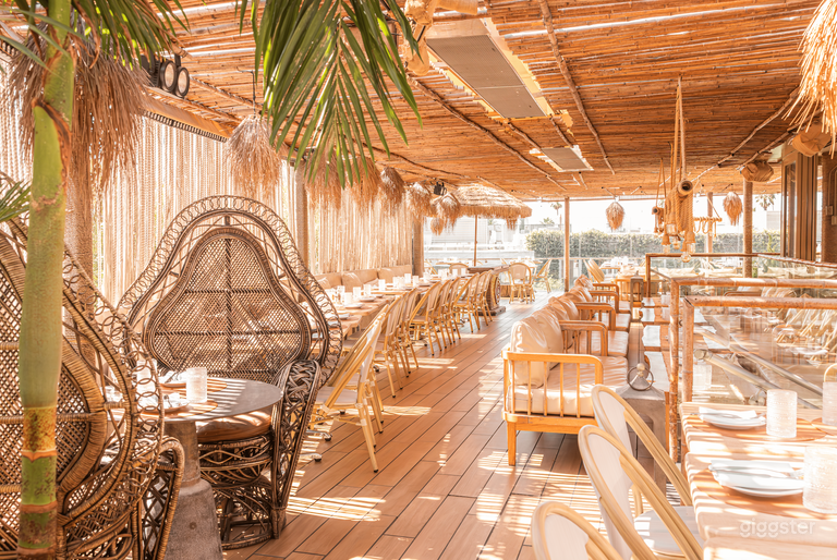  Chic Santa Monica Restaurant & Rooftop (Full Buyout) 