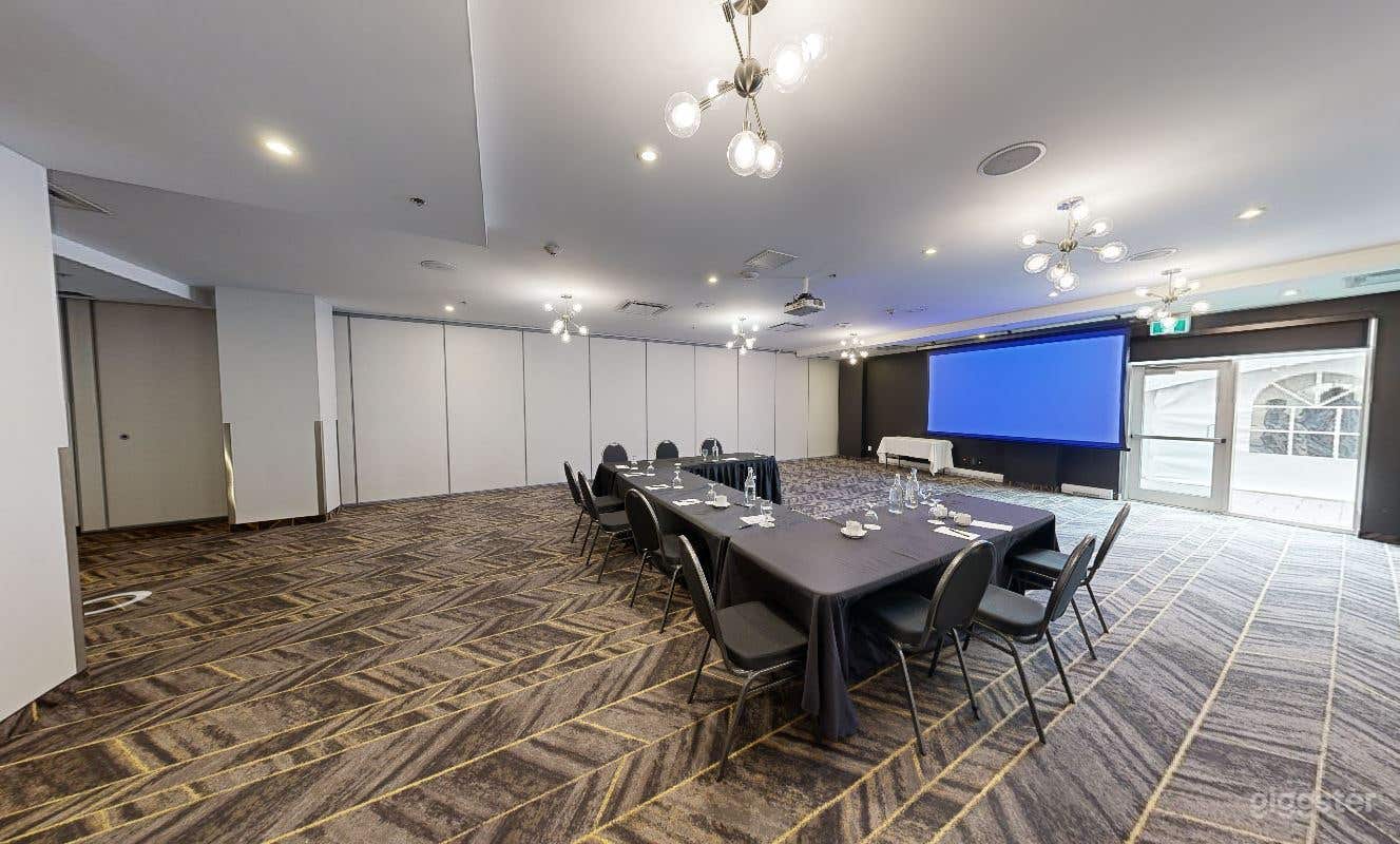 Everest-Aspen (Events Room) Photo 3