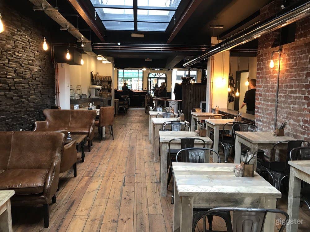 Elegant Rustic Coffee Roastery  Photo 4