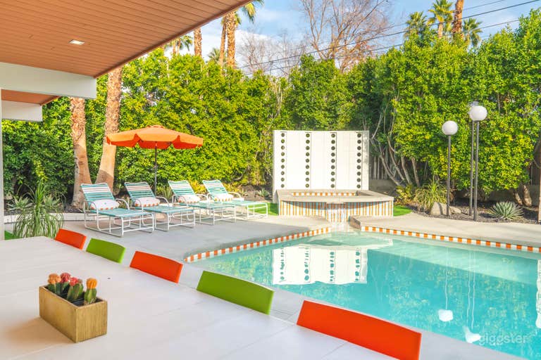  Iconic Mid-Century Palm Springs Home with Pool & Views 