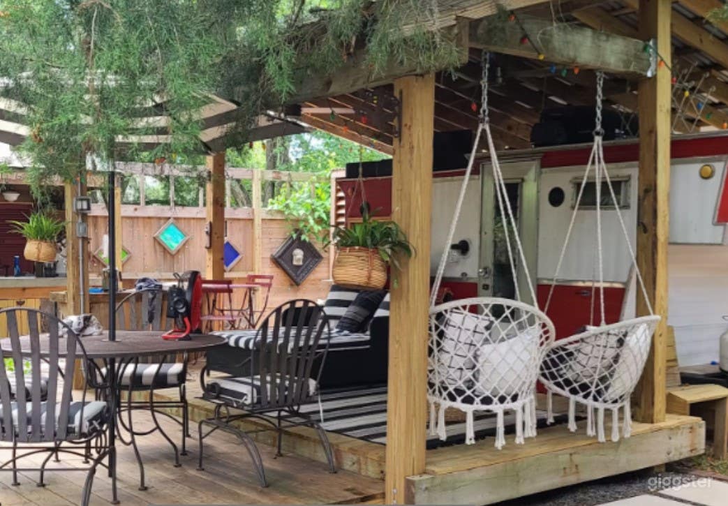 The Bath House 1964 Aristocrat Trailer  Photo 4